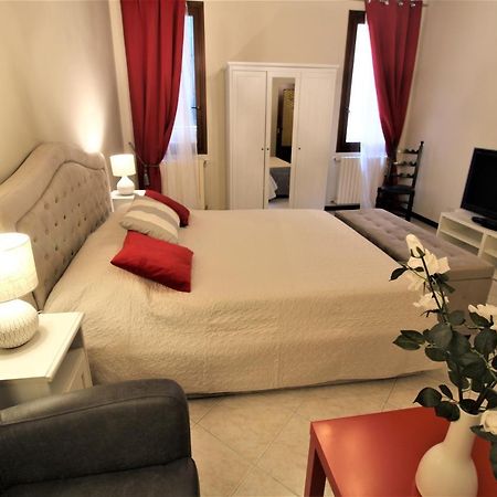 Central And Spacious Apartment Venice Ngoại thất bức ảnh